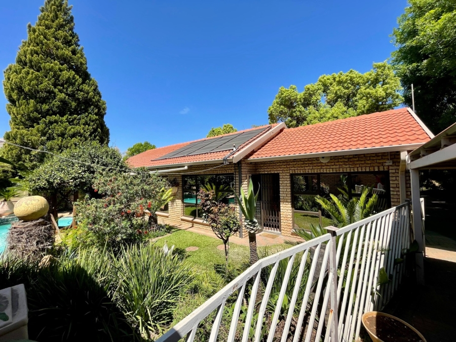 3 Bedroom Property for Sale in Flimieda North West